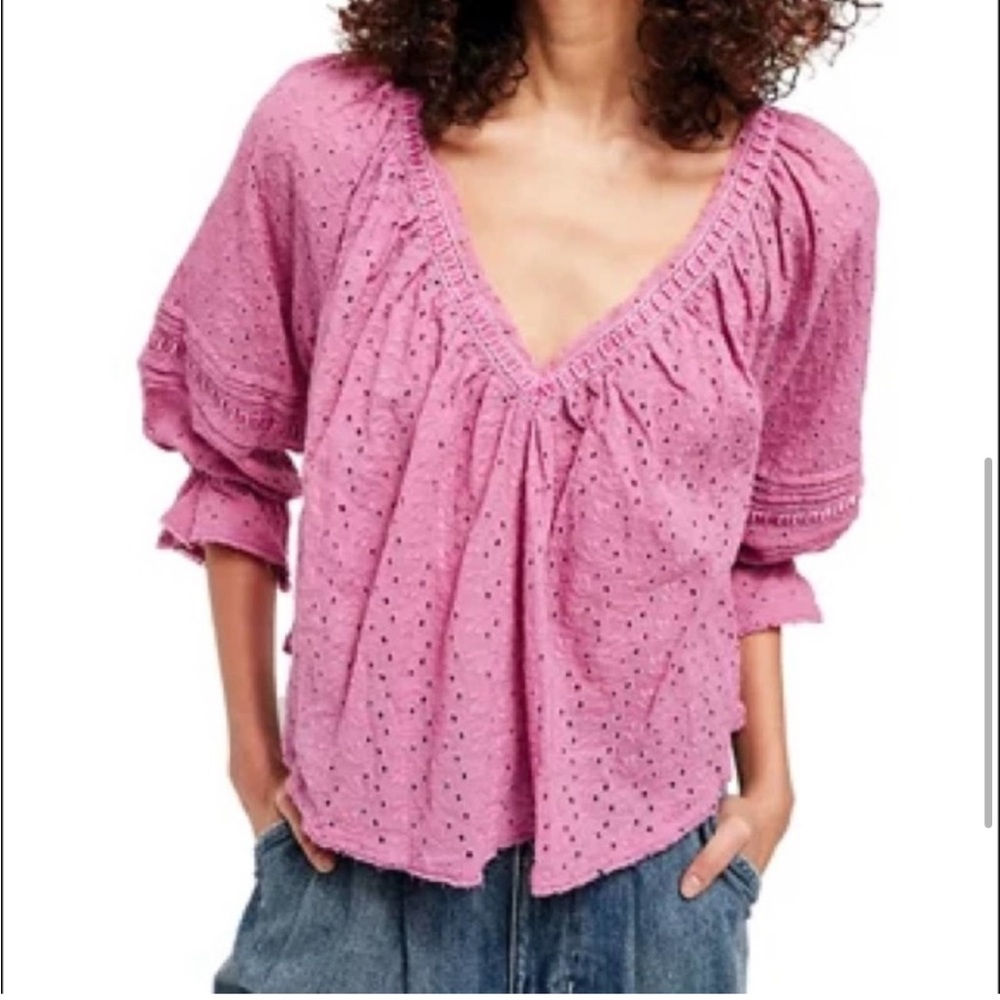 Free People Darcy Eyelet Puff Sleeve Blouse size small. Worn only a few times
